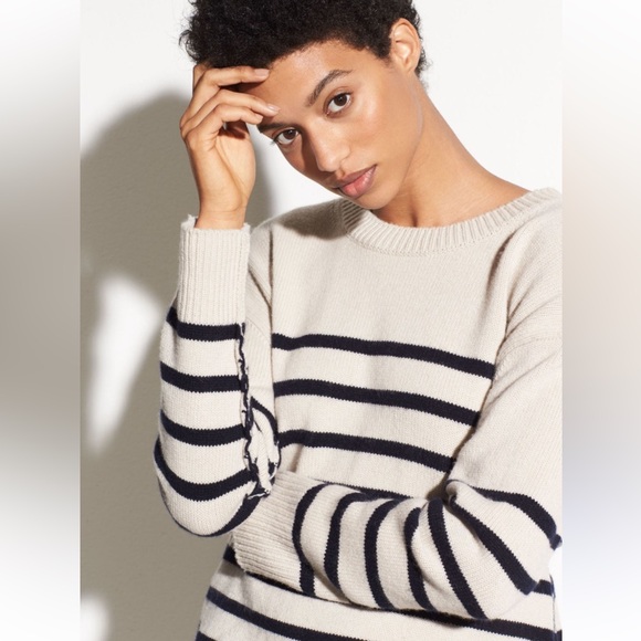 VINCE CASHMERE Boxy  Striped Women's Sweater Sz S Mint  cond price firm! - Picture 2 of 8